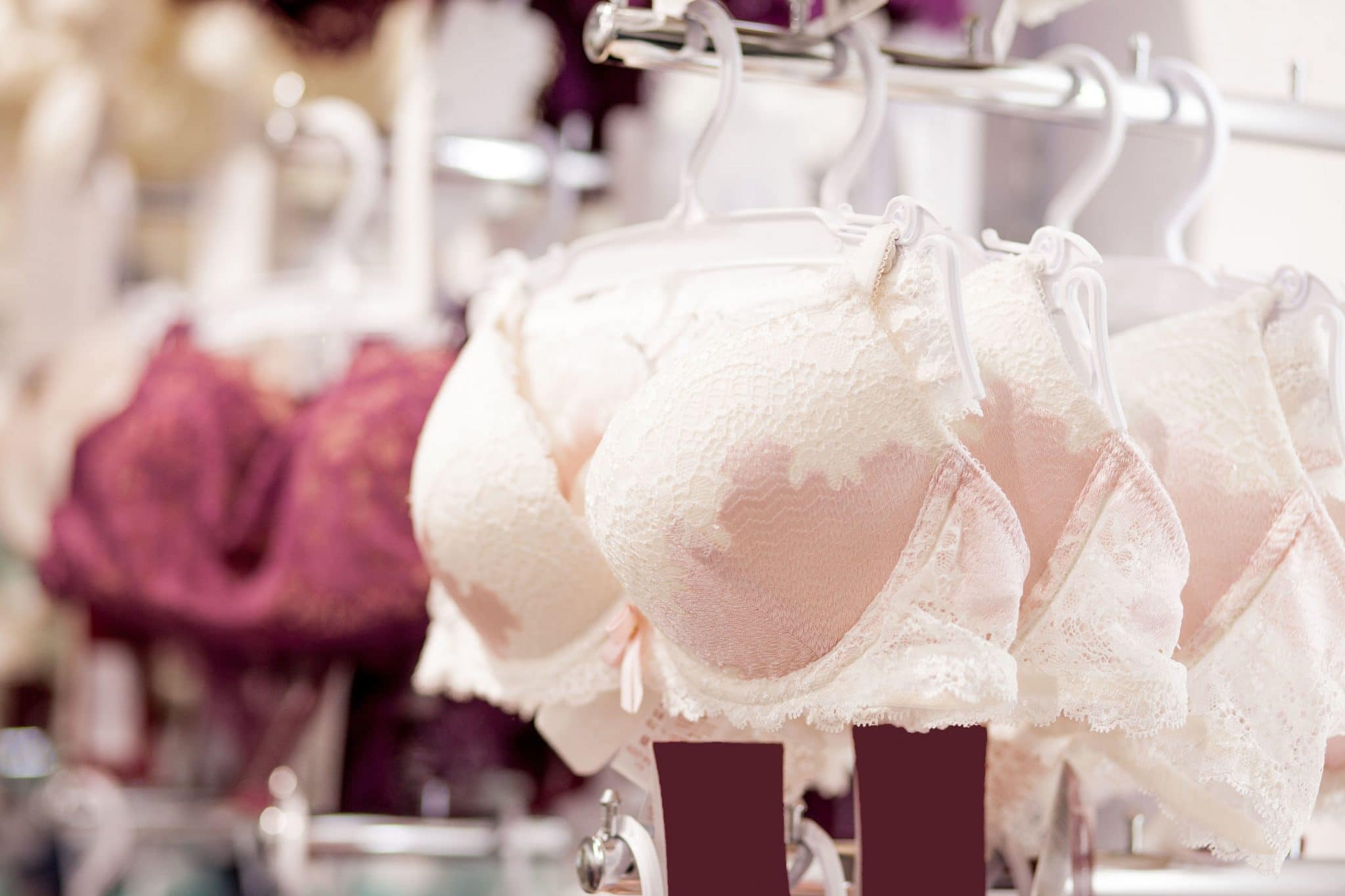 What are the Issues With Big-Size Bra Shopping?